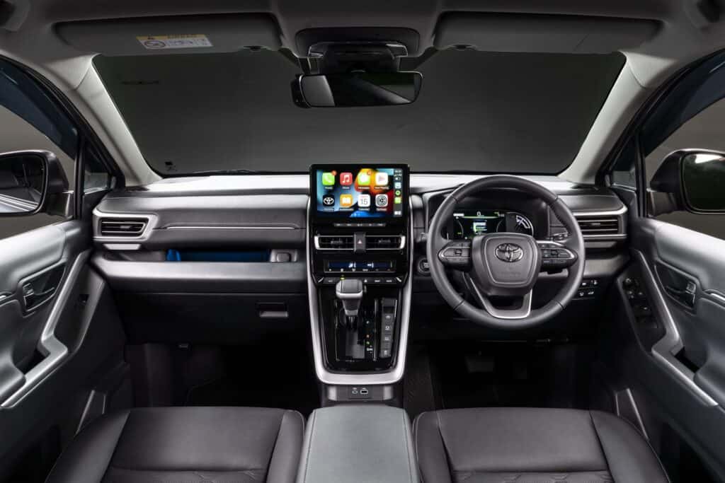 Toyota Innova Zenix